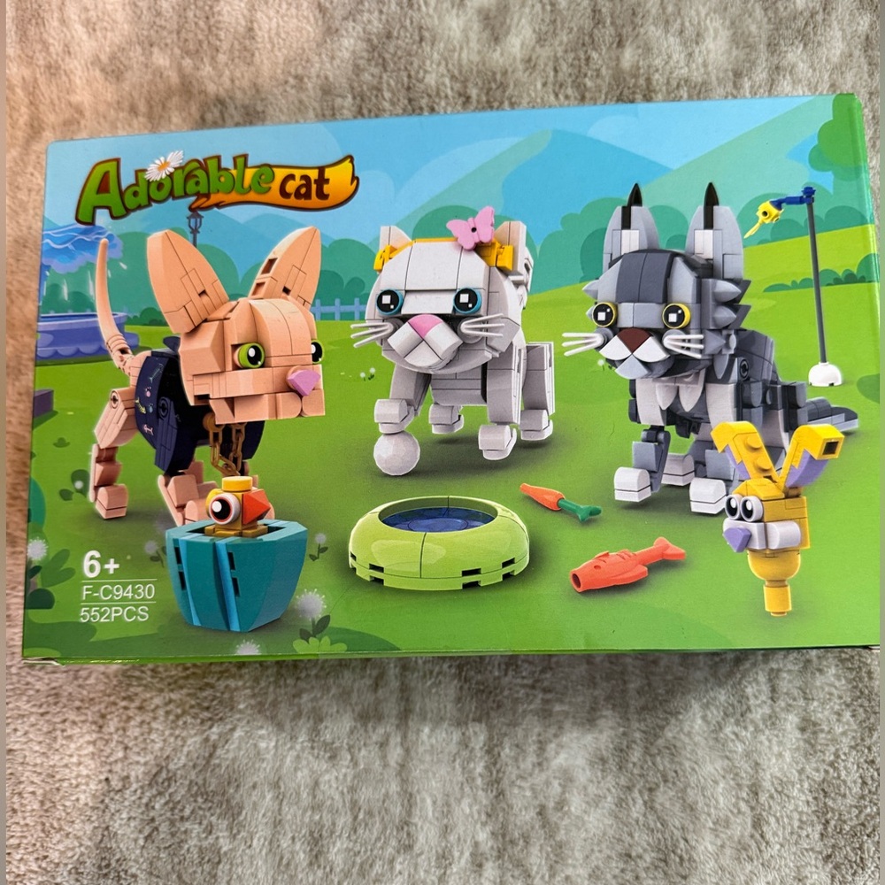 LEGO look alike Cat Trio Set with Accessories